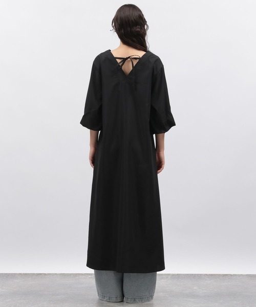 LAKOLE（ラコレ）の「袖ボリュームワンピース / 142630（ワンピース・レディース・ブラック/ベージュ/ブラウン・SMALL/MEDIUM）」の11枚目の写真