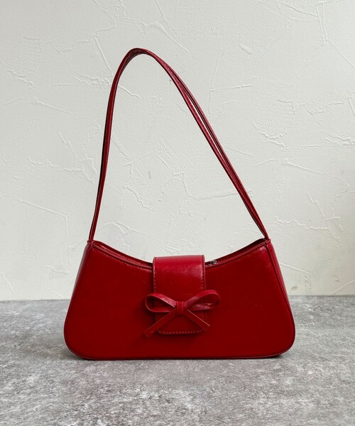 fredy emue(フレディエミュ)の「リボンフラップダブルハンドルバッグ(ハンドバッグ・レディース・ブラック/レッド/シルバー・FREE)」の5枚目の写真