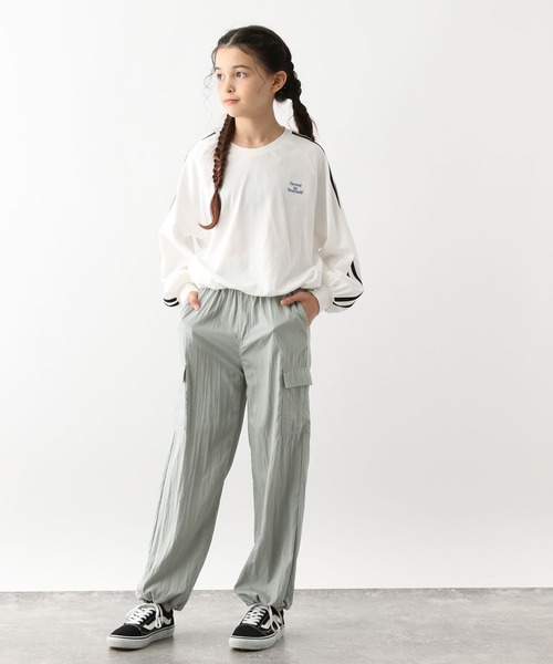 GLOBAL WORK（グローバルワーク）の「ヘビロッTEEドロスト長袖/132537（Tシャツ/カットソー・キッズ・ブラック/オフホワイト/ホワイト系その他/ブラック系その他・130cm/140cm/150cm/160cm）」の16枚目の写真