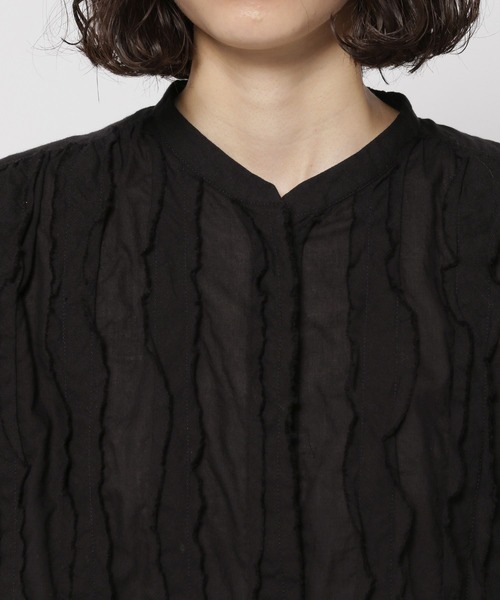 niko and...(ニコアンド)の「ノーカラーテープブラウス(シャツ/ブラウス・レディース・オフホワイト/イエロー/ブラック・FREE)」の14枚目の写真