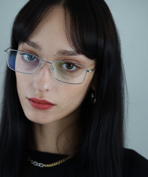 NUEF （ヌエフ）の「ユニセックス対応/NUEF/seize16/スクエア眼鏡（メガネ・レディース・シルバー/ゴールド・FREE）」の20枚目の写真