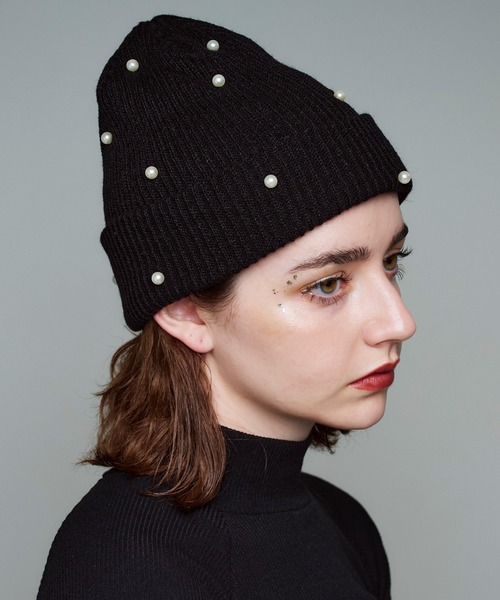 Narcissus（ナルシス）の「パールビーニー　パールニット帽（ニットキャップ/ビーニー・レディース・ブラック/グレー・FREE）」の2枚目の写真
