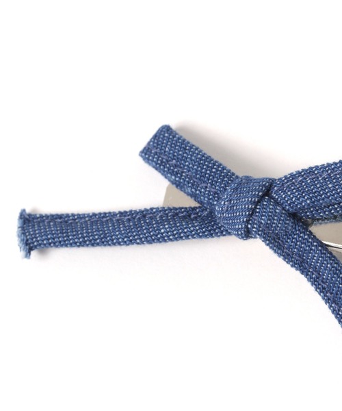 niko and...（ニコアンド）の「デニムリボンクリップ[tiny tiny(ティニーティニー)]（バレッタ/ヘアクリップ・レディース・ブラック/インディゴブルー・0）」の6枚目の写真