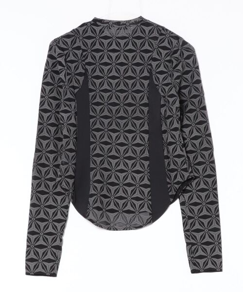 ANOGH(アノフ)の「LACE PRINT SHEER TOPS(Tシャツ/カットソー・レディース・ブルー/アイボリー/ブラック・FREE)」の4枚目の写真