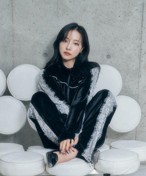 ANDGEEBEE（アンジービー）の「レースラインパンツ（その他パンツ・レディース・グレー/ブラック・FREE）」の14枚目の写真