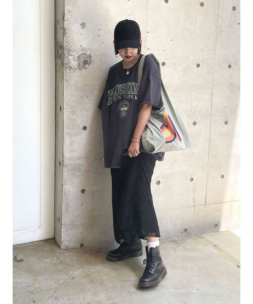 Ungrid（アングリッド）の「カレッジロゴビッグTee（Tシャツ/カットソー・レディース・チャコールグレー/オフホワイト/ネイビー・FREE）」の7枚目の写真