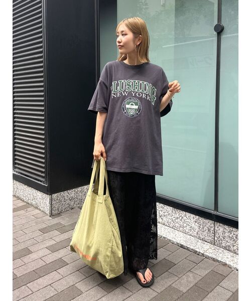 Ungrid（アングリッド）の「カレッジロゴビッグTee（Tシャツ/カットソー・レディース・チャコールグレー/オフホワイト/ネイビー・FREE）」の10枚目の写真