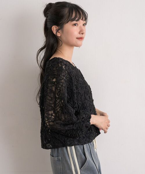 RETRO GIRL（レトロガール）の「ニュアンス柄刺繍BL（シャツ/ブラウス・レディース・ナチュラル/ブラック・FREE）」の16枚目の写真