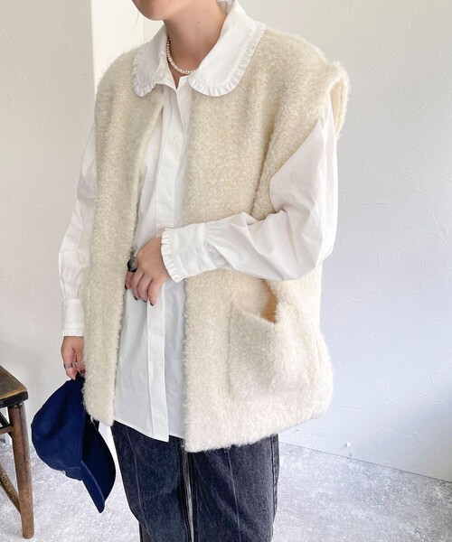 fredy emue（フレディエミュ）の「ウール混ニットベスト（ベスト・レディース・アイボリー/ベージュ・38）」の20枚目の写真