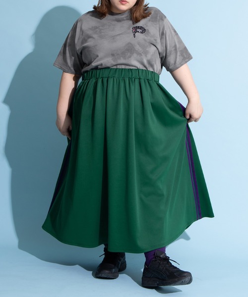 PUNYUS(プニュズ)の「ジャージロングスカート(スカート・レディース・グリーン/ワインレッド/ブラック・1/2/3/4)」の14枚目の写真