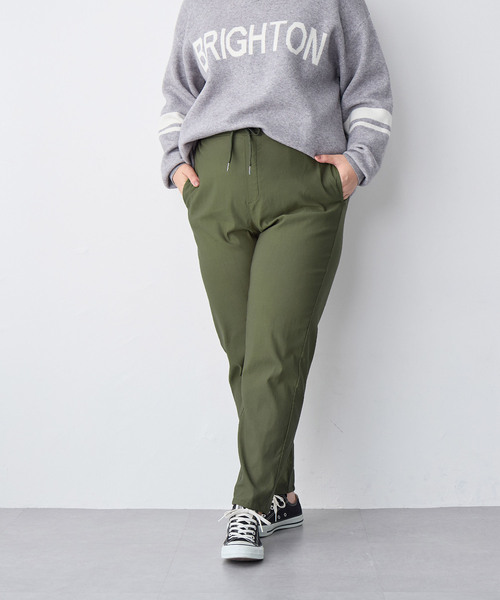 anyfee(エニフィー)の「【anyfee】GOODテーパードパンツ《大きいサイズ/プラスサイズ》◆2025SS◆(スラックス・レディース・ネイビー/カーキ/アイボリー/ブラック・3L/4L/5L/LL)」の3枚目の写真