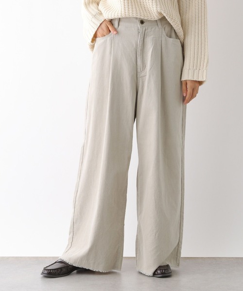 LEPSIM(レプシィム)の「細コールタックパンツ 145477(その他パンツ・レディース・チャコールグレー/グレイッシュベージュ/ブラウン・FREE)」の4枚目の写真