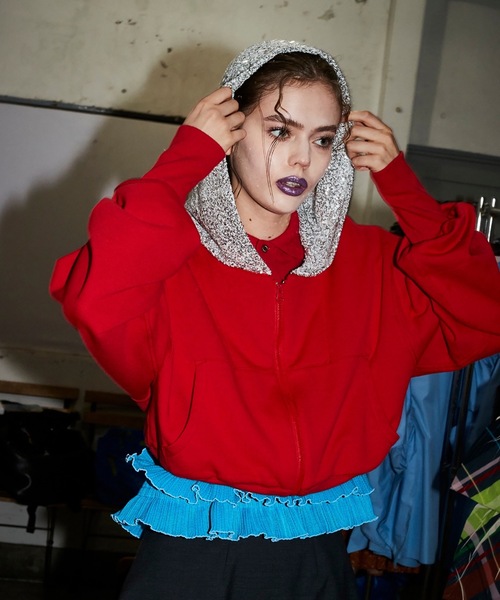 NON TOKYO(ノントーキョー)の「GLITTER ZIP-UP HOODIE(パーカー・レディース・レッド/ブラック/グレー・FREE)」の22枚目の写真