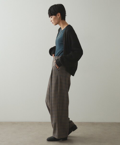 OPAQUE.CLIP（オペークドットクリップ）の「◆ストレッチチェックワイドパンツ【洗濯機洗い可】（その他パンツ・レディース・ブラウン系その他2/ベージュ系1・38/40/42）」の9枚目の写真