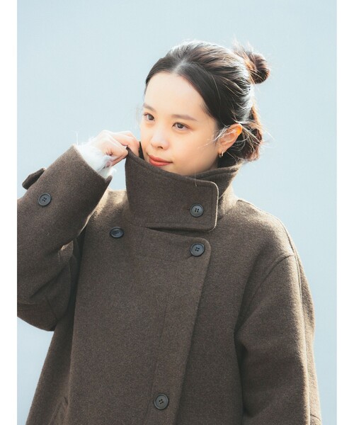 Ray BEAMS(レイビームス)の「モッサ スタンドカラー コート(その他アウター・レディース・ブラウン/ブラック・1/0)」の6枚目の写真