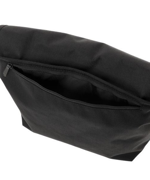Manhattan Portage(マンハッタンポーテージ)の「Manhattan Portage/マンハッタンポーテージ ショルダーバック NYLON MESSENGER BAG JR MAGNET MP1605BPDM(ショルダーバッグ・メンズ・ブラック・FREE)」の12枚目の写真