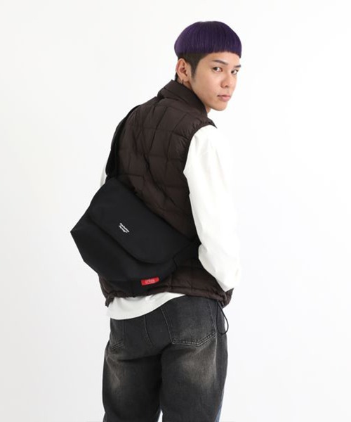 Manhattan Portage(マンハッタンポーテージ)の「Manhattan Portage/マンハッタンポーテージ ショルダーバック NYLON MESSENGER BAG JR MAGNET MP1605BPDM(ショルダーバッグ・メンズ・ブラック・FREE)」の20枚目の写真