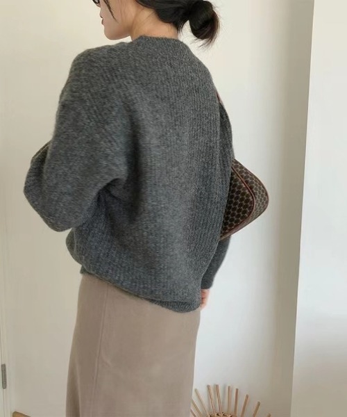 Ritzy(リッツィー)の「オーバーサイズ Vネックセーター(ニット/セーター・レディース・アイボリー/ベージュ/グレー/チャコールグレー・FREE)」の17枚目の写真