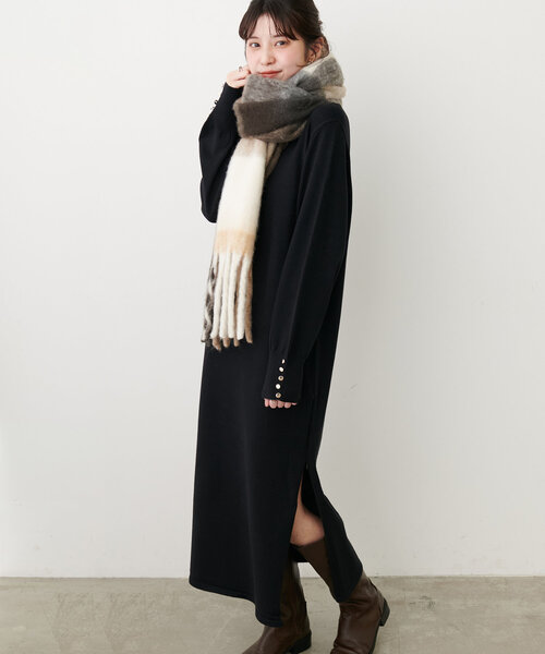 natural couture(ナチュラルクチュール)の「ベルト付きサイドZIPきれいめニットワンピース(ワンピース・レディース・ブルー/グレイッシュベージュ/ブラウン系その他/ブラック/ボルドー・FREE)」の6枚目の写真