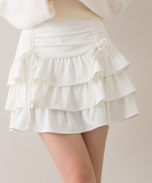 OLIVE des OLIVE（オリーブデオリーブ）の「ドロストティアードスカート（スカート・レディース・チャコールグレー/オフホワイト/グレー系その他・FREE）」の4枚目の写真