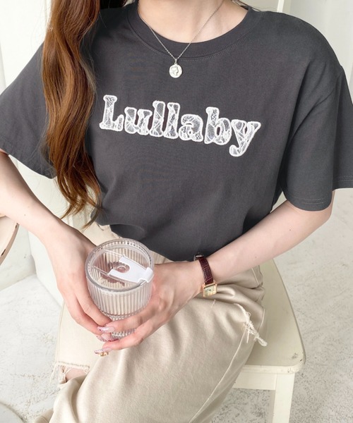 moment+(モーメントプラス)の「レースロゴ刺繍半袖Tシャツ(Tシャツ/カットソー・レディース・ブルー/チャコールグレー/オフホワイト/ブラック・M)」の13枚目の写真