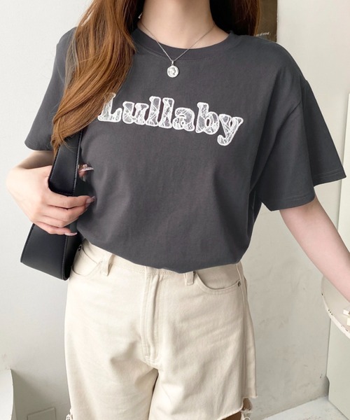 moment+(モーメントプラス)の「レースロゴ刺繍半袖Tシャツ(Tシャツ/カットソー・レディース・ブルー/チャコールグレー/オフホワイト/ブラック・M)」の12枚目の写真