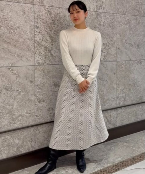 QUEENS COURT（クイーンズコート）の「ジャガードニットフレアワンピース≪手洗い可能≫（ワンピース・レディース・ブラック/キャメル/ライトグレー/ホワイト/ベージュ・S/M）」の9枚目の写真