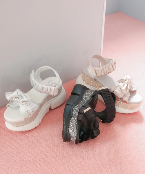 byあしながおじさん（バイアシナガオジサン）の「厚底ギャザーリボンサンダル　8990005（サンダル・レディース・ピンク/アイボリー/ブラック/オフホワイト/ピンクベージュ・LL/L/M/S）」の18枚目の写真