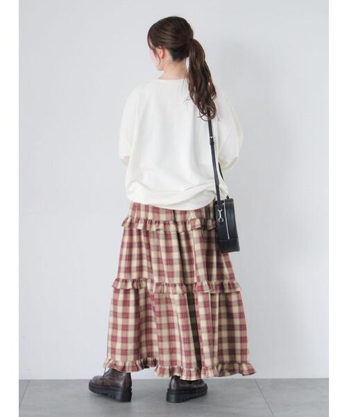 ehka sopo(エヘカソポ)の「エンブレム刺繍スウェット(Tシャツ/カットソー・レディース・ネイビー/キナリ/グレー・F)」の21枚目の写真