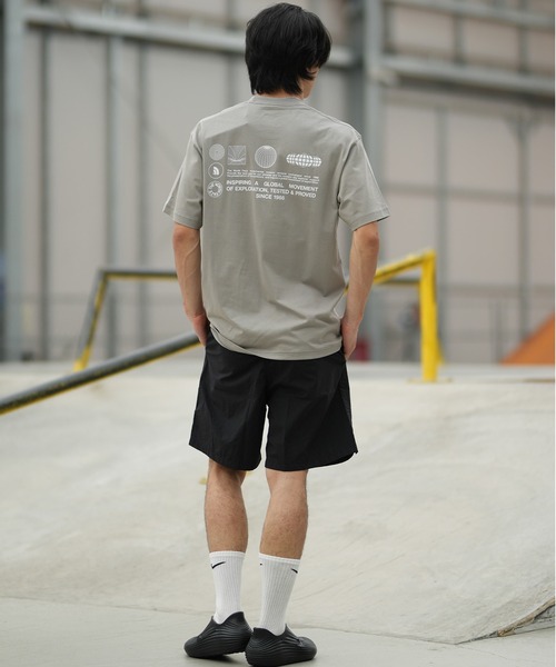 THE NORTH FACE（ザノースフェイス）の「THE NORTH FACE/ノースフェイス 半袖 Tシャツ ショートスリーブフラッシュドライグローブグリッドコットンティー NT32550（Tシャツ/カットソー・メンズ・ロイヤルブルー/ブラック/ホワイト×グレー/グレー/ネイビー/ホワイト・XL/L/M/S/XXL）」の16枚目の写真