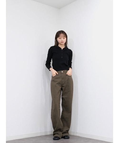 Reurie'（レウリィ）の「ハイライズワイドストレートデニム／highrise wide straight denim ロング丈 ルーズ ベーシック 大人カジュアル シンプル ブラウン ブラック（デニムパンツ・レディース・ブラック/ブラウン・M/S）」の12枚目の写真