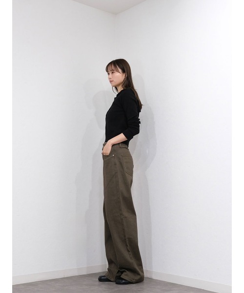 Reurie'（レウリィ）の「ハイライズワイドストレートデニム／highrise wide straight denim ロング丈 ルーズ ベーシック 大人カジュアル シンプル ブラウン ブラック（デニムパンツ・レディース・ブラック/ブラウン・M/S）」の13枚目の写真
