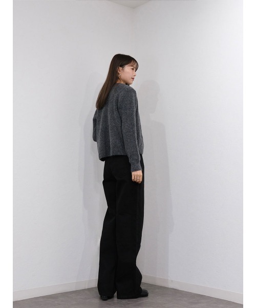 Reurie'（レウリィ）の「ハイライズワイドストレートデニム／highrise wide straight denim ロング丈 ルーズ ベーシック 大人カジュアル シンプル ブラウン ブラック（デニムパンツ・レディース・ブラック/ブラウン・M/S）」の19枚目の写真