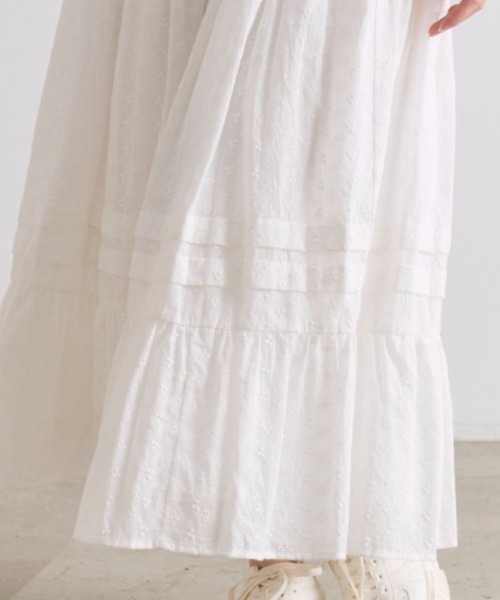 OLIVE des OLIVE（オリーブデオリーブ）の「綿レースティアードロングスカート（スカート・レディース・オフホワイト/サックスブルー/ホワイト系その他・FREE）」の13枚目の写真