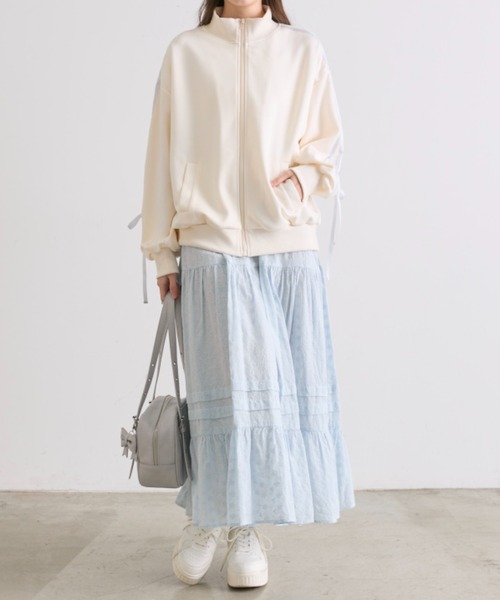 OLIVE des OLIVE（オリーブデオリーブ）の「綿レースティアードロングスカート（スカート・レディース・オフホワイト/サックスブルー/ホワイト系その他・FREE）」の8枚目の写真