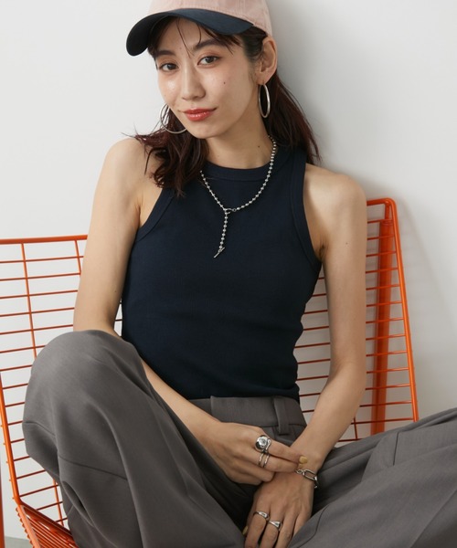 Auntie Rosa Holiday(アンティローザホリデー)の「カップ付きテレコアメスリタンク(タンクトップ・レディース・ブラウン/ネイビー/オフホワイト/ブラック・FREE)」の5枚目の写真