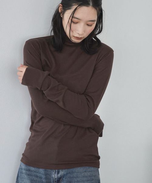 feepur(フェピュール)の「ウール混シアーハイネックロンTee(Tシャツ/カットソー・レディース・ブラック/オフホワイト/チャコールグレー/ブラウン/杢グレー・MEDIUM)」の5枚目の写真