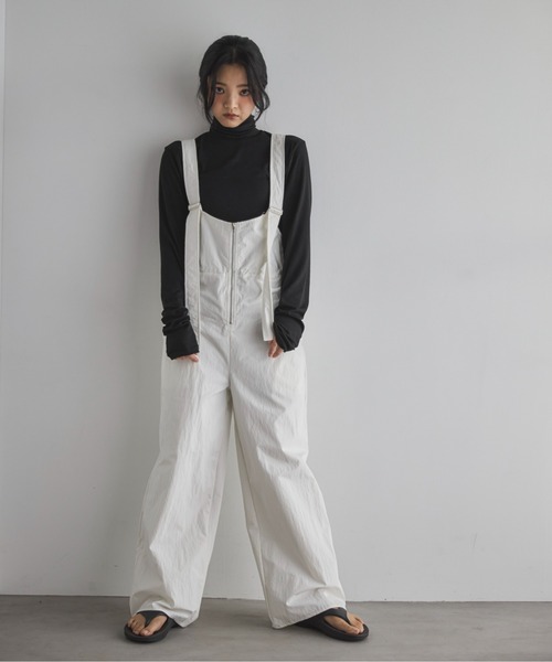 feepur(フェピュール)の「ウール混シアーハイネックロンTee(Tシャツ/カットソー・レディース・ブラック/オフホワイト/チャコールグレー/ブラウン/杢グレー・MEDIUM)」の10枚目の写真