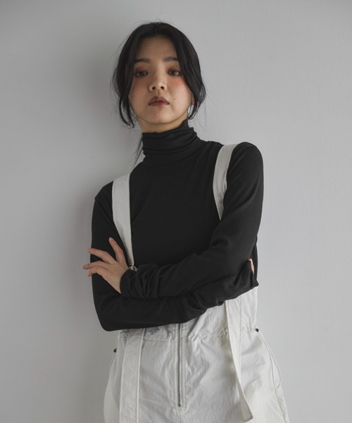 feepur(フェピュール)の「ウール混シアーハイネックロンTee(Tシャツ/カットソー・レディース・ブラック/オフホワイト/チャコールグレー/ブラウン/杢グレー・MEDIUM)」の14枚目の写真