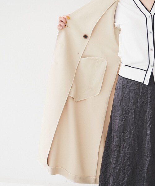 UNTITLED（アンタイトル）の「【通勤】バックサテン トレンチコート（トレンチコート・レディース・ネイビー/ベージュ・44/02/03/04/46/48/50/42/00/01）」の7枚目の写真