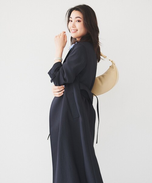 UNTITLED（アンタイトル）の「【通勤】バックサテン トレンチコート（トレンチコート・レディース・ネイビー/ベージュ・44/02/03/04/46/48/50/42/00/01）」の10枚目の写真