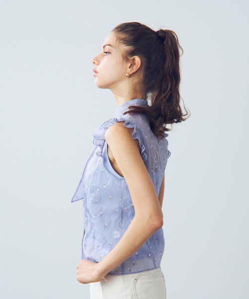 DEICY(デイシー)の「ミニスパンコールフラワーブラウス(シャツ/ブラウス・レディース・ホワイト/サックスブルー・FREE)」の15枚目の写真