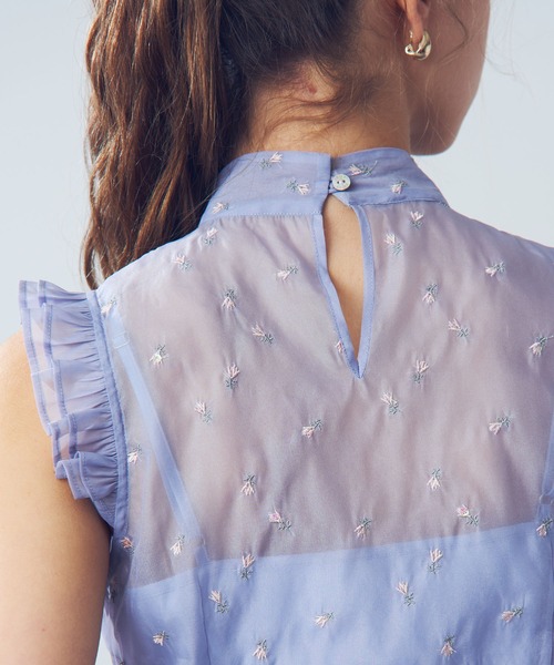 DEICY(デイシー)の「ミニスパンコールフラワーブラウス(シャツ/ブラウス・レディース・ホワイト/サックスブルー・FREE)」の22枚目の写真