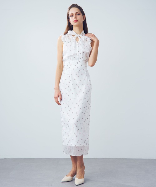 DEICY(デイシー)の「ミニスパンコールフラワーブラウス(シャツ/ブラウス・レディース・ホワイト/サックスブルー・FREE)」の3枚目の写真