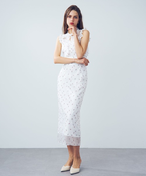 DEICY(デイシー)の「ミニスパンコールフラワーブラウス(シャツ/ブラウス・レディース・ホワイト/サックスブルー・FREE)」の11枚目の写真