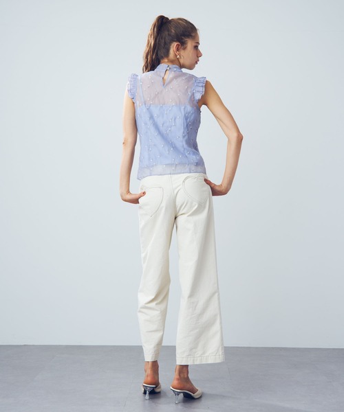 DEICY(デイシー)の「ミニスパンコールフラワーブラウス(シャツ/ブラウス・レディース・ホワイト/サックスブルー・FREE)」の19枚目の写真