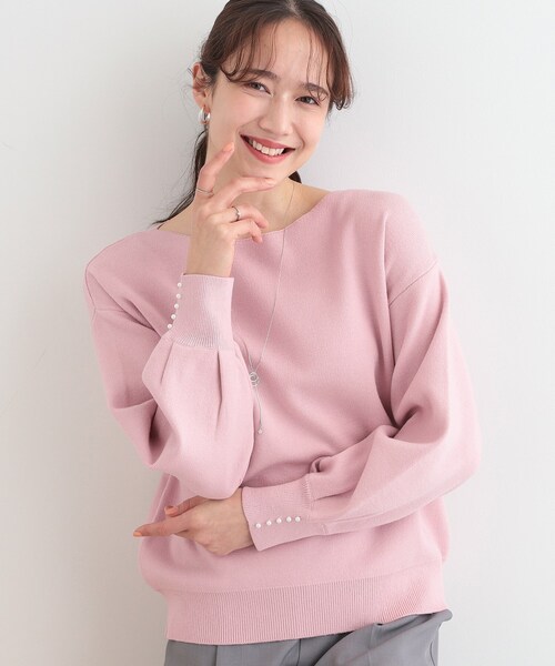 DRESKIP(ドレスキップ)の「【洗える/S-LL】大人上品 お袖パール調ボタン付き ボートネックニット(ニット/セーター・レディース・ネイビー/ベビーピンク/イエロー系その他/オフホワイト・01/04/03/02)」の4枚目の写真