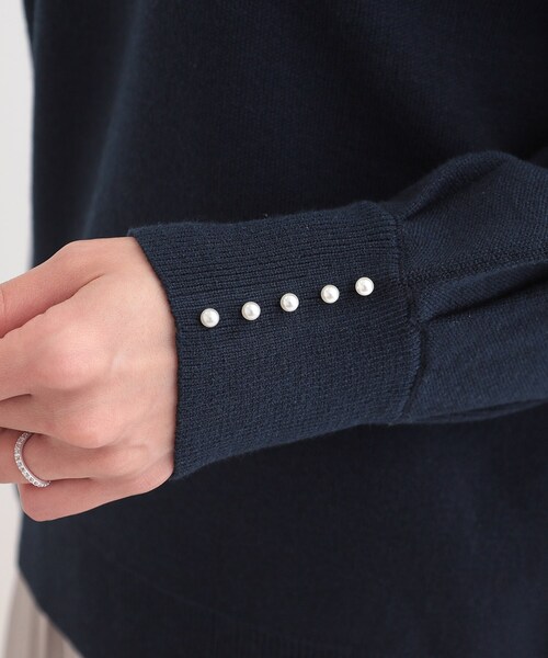 DRESKIP(ドレスキップ)の「【洗える/S-LL】大人上品 お袖パール調ボタン付き ボートネックニット(ニット/セーター・レディース・ネイビー/ベビーピンク/イエロー系その他/オフホワイト・01/04/03/02)」の14枚目の写真