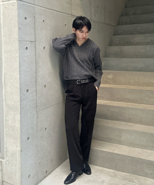 Otte(オッテ)の「Vネックグレーニット(ニット/セーター・メンズ・グレー・LARGE/X-LARGE/MEDIUM/XX-LARGE)」の6枚目の写真