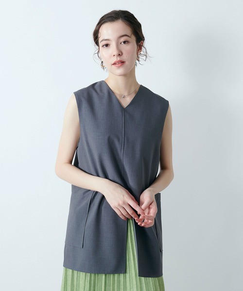 TITE IN THE STORE（ティテ　インザ　ストア）の「【前後2WAY】ノースリーブジレブラウス（シャツ/ブラウス・レディース・チャコールグレー/ブラック・38）」の5枚目の写真